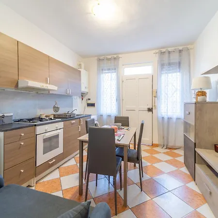 Casa Di Jennifer 3 아파트 파르마